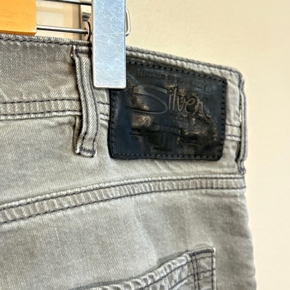 Silver Jeans Eddie Relaxed Fit Tapered Leg Jeans - Gray 34x34 - Picture 13 of 16